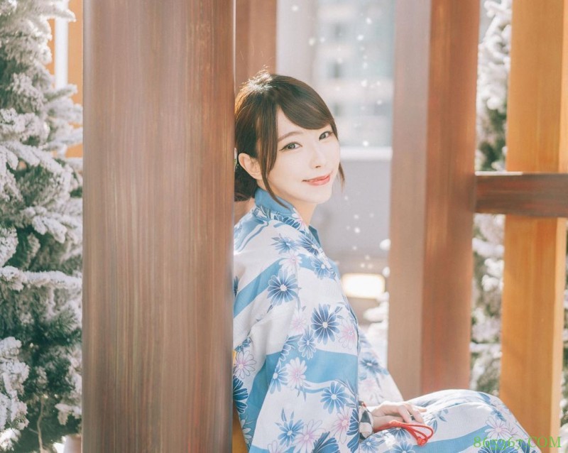 神正刺青师!「Zoe So」介于清新和美艳之间,惹火身材让好多人慕名而来!