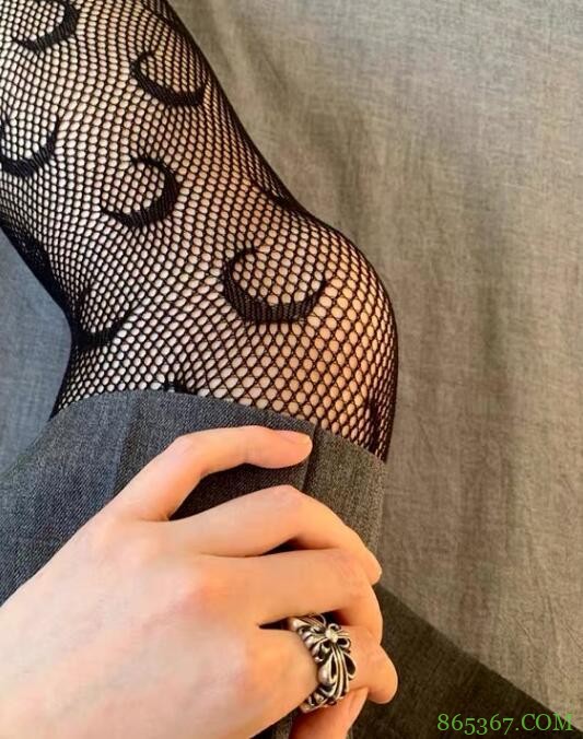 名媛风字母丝袜,到底是怎么走红的?的图片 第11张 名媛风字母丝袜,到底是怎么走红的?