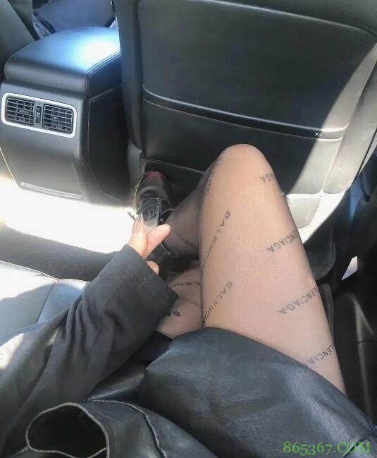 名媛风字母丝袜,到底是怎么走红的?的图片 第25张 名媛风字母丝袜,到底是怎么走红的?