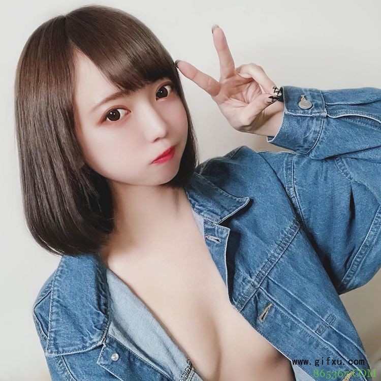 镰田纮子个人资料简介，透视制服诱惑隐约看见浑圆饱满