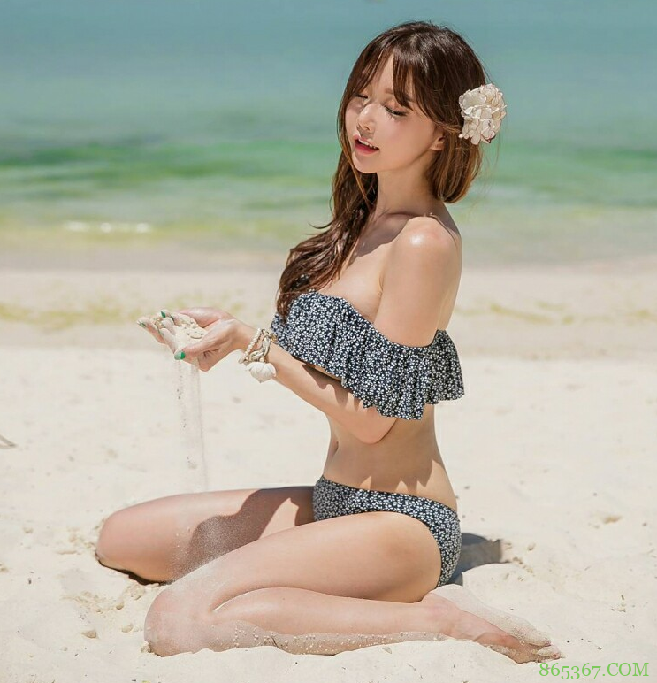 韩国名模尹爱智( 윤 애 지 )黑丝诱惑 丝袜性感写真引骚动