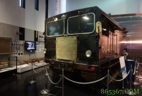 日本动画《比宇宙更远的地方》  青春基调让你重拾激情