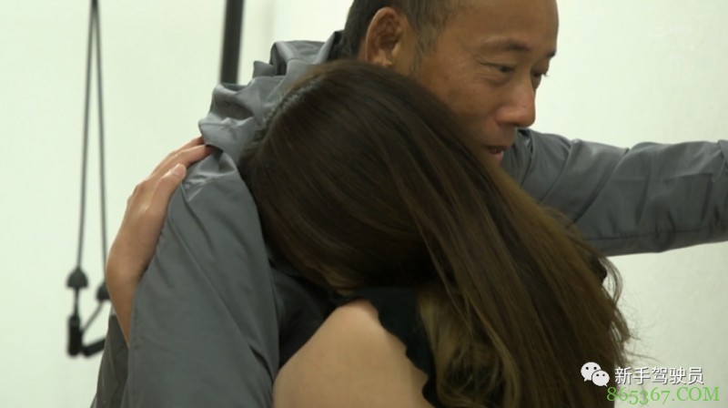 菅野真穂JUY-970 人妻爱慕格斗家主动上门服务