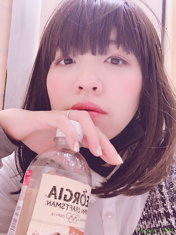 大惊!白雪沙夜结婚了、而且结婚纪念日还出去外送!