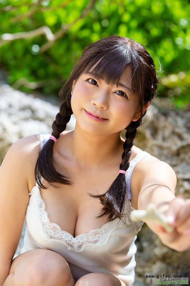 露梨绫瀬(露梨あやせ)个人简介，在ebod-744和jufe-172表现出色