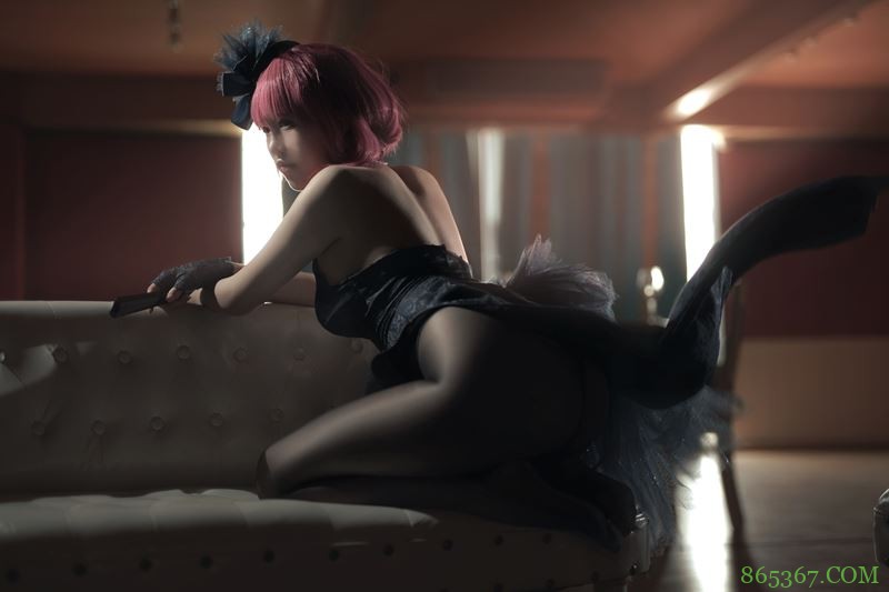 dogacg.top-DSC02824ps.jpg 美腿COS阿薰黑太子 摄影写真作品【20P/175M】