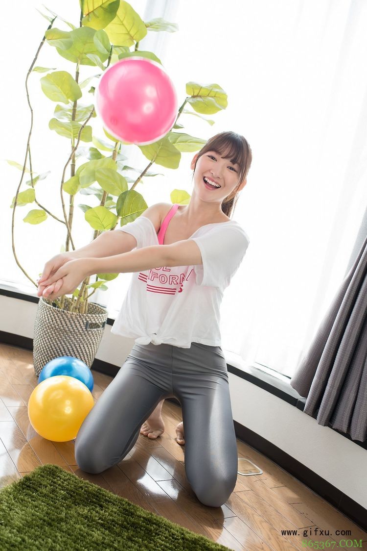 赤井麻美(赤井マーメイ)个人简介，是一个mifd-115称职秘书