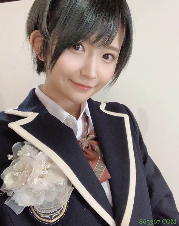 膀胱怪怪的⋯深田结梨变潮吹怪物了!