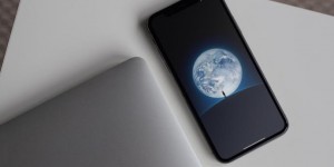 <?php the_title(); ?>