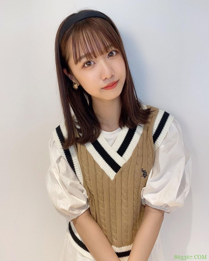 年轻即是本钱!高中生偶像「铃木遥夏」17岁肉体散发青春活力樱桃小嘴让人好想咬一口