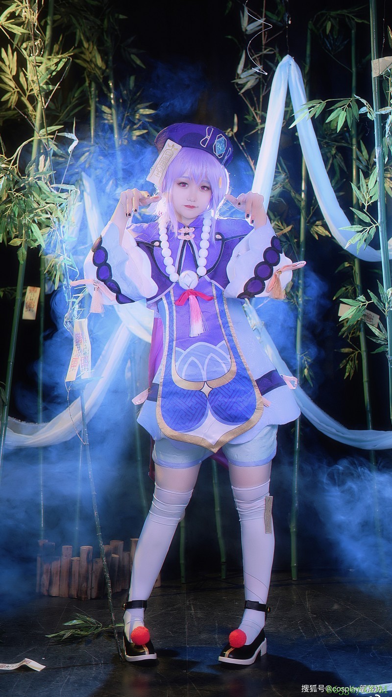 cos：原神七七cos正片@浅川，初次见面，我是七七