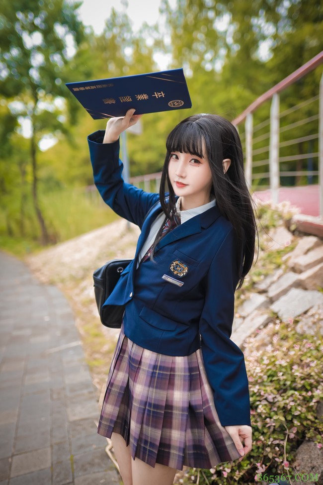 JK少女：南风薄荷