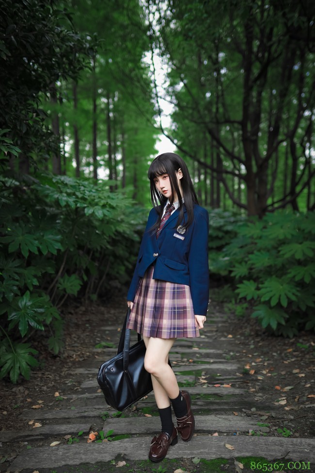 JK少女：南风薄荷