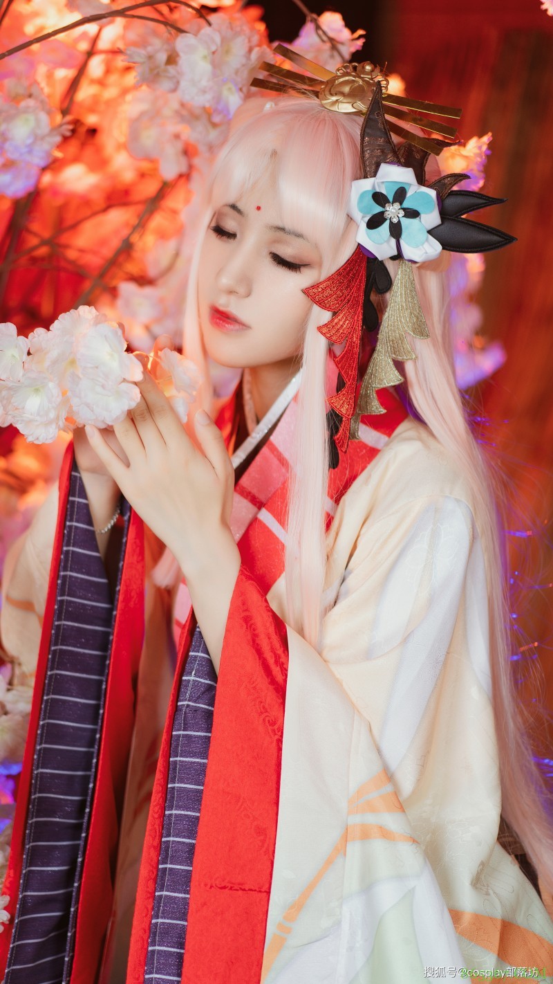cos:阴阳师辉夜姬鹤栖竹云cos正片@冥戏