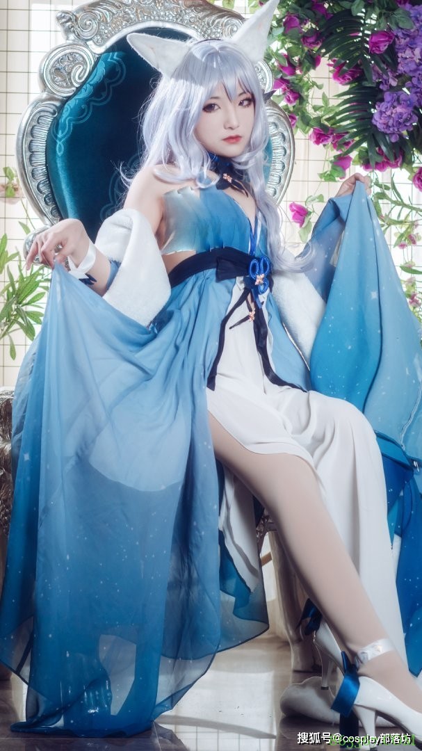 cos：碧蓝航线信浓礼服cos正片@魔法少女