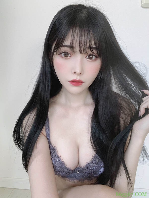 正妹女神“桥本有菜”爆乳熊熊装太诱惑,“白嫩深沟”给粉丝好大诚意!