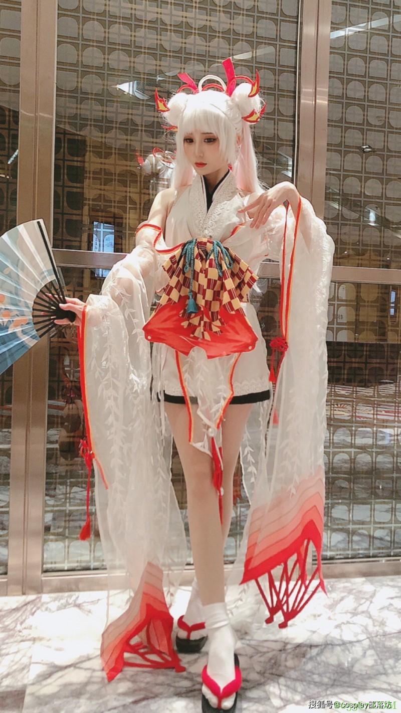 cos：看起来一点都不凶的不知火@思涼