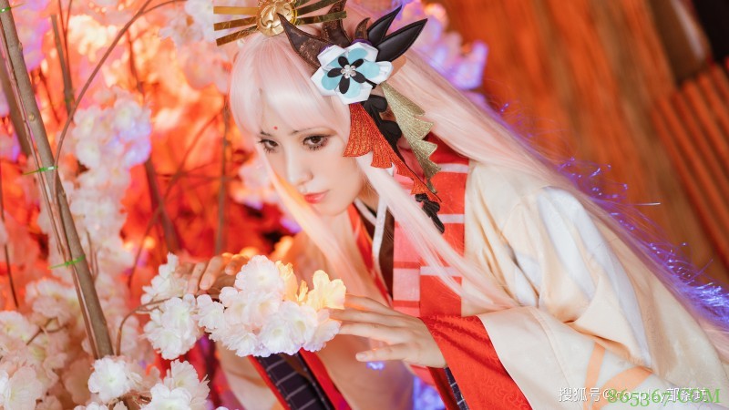 cos:阴阳师辉夜姬鹤栖竹云cos正片@冥戏