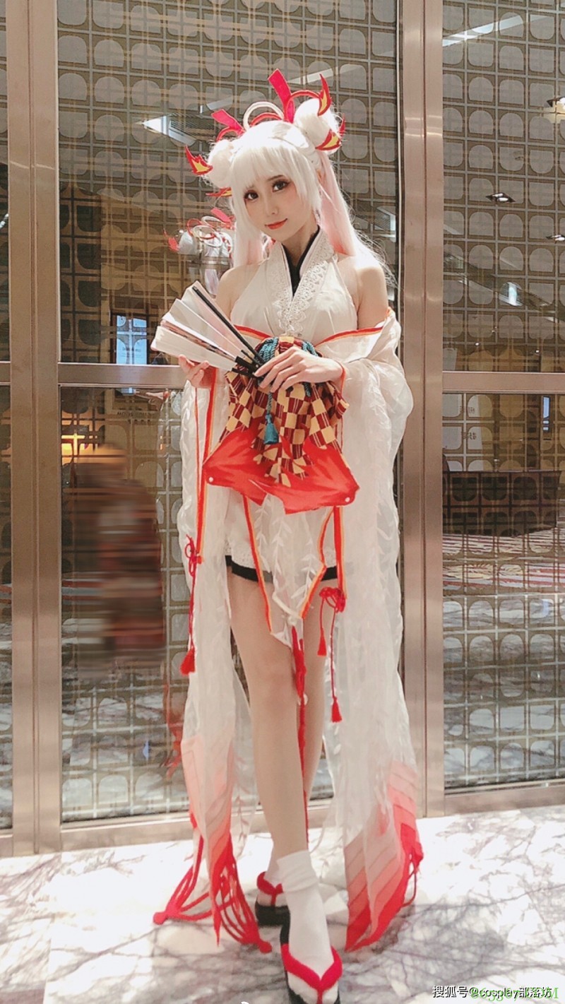 cos：看起来一点都不凶的不知火@思涼