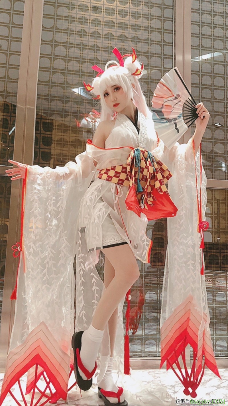 cos：看起来一点都不凶的不知火@思涼