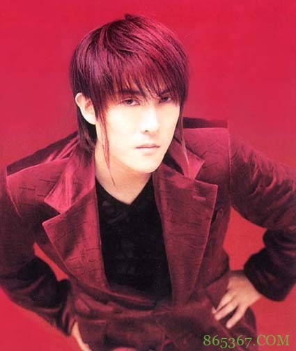 从偶像化到再度走红，子安武人这位声优远非一个“变态”可以概括