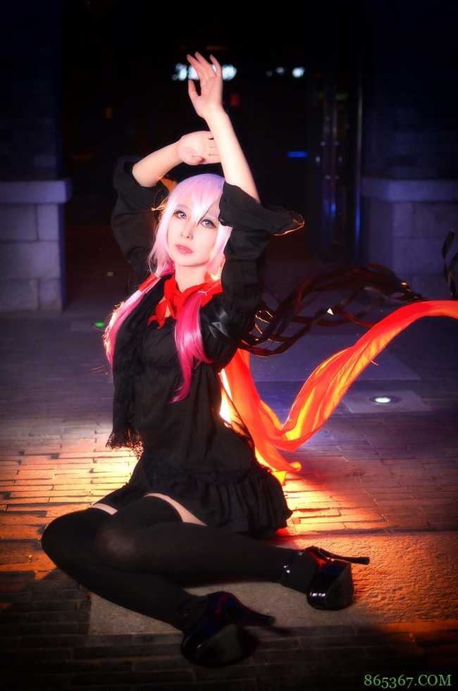 cos:罪恶王冠-黑唱楪祈