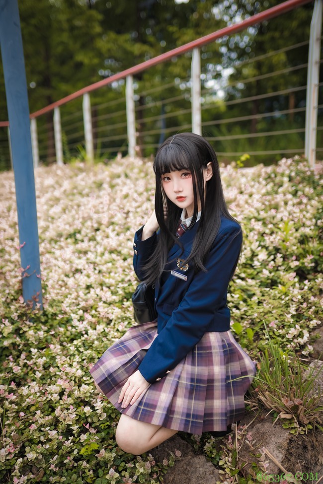 JK少女：南风薄荷