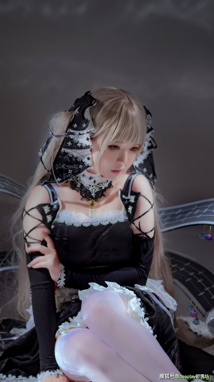 cos：碧蓝航线可畏cos正片@半半子​