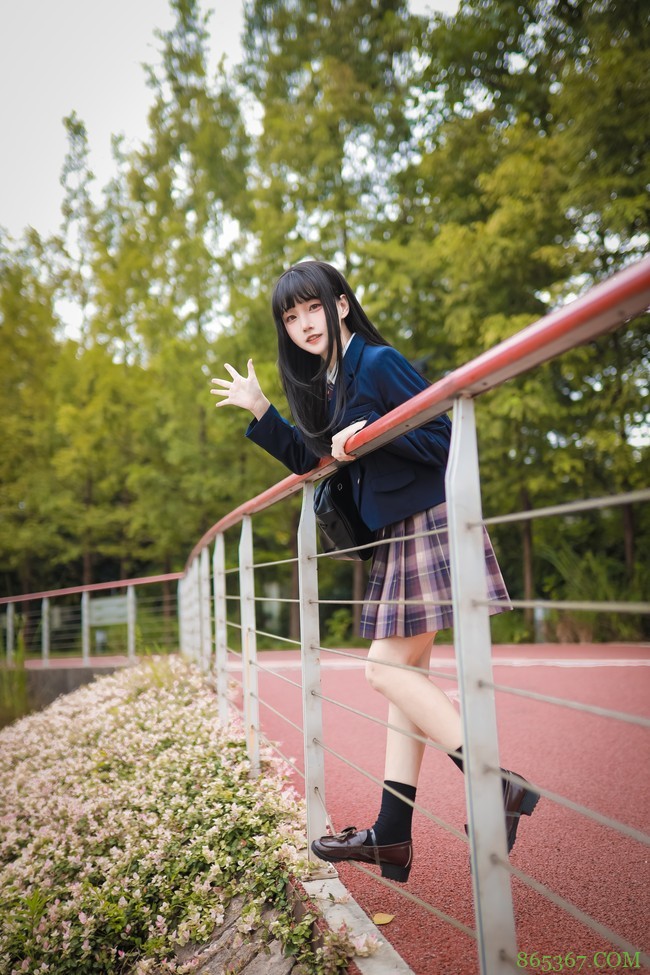 JK少女：南风薄荷