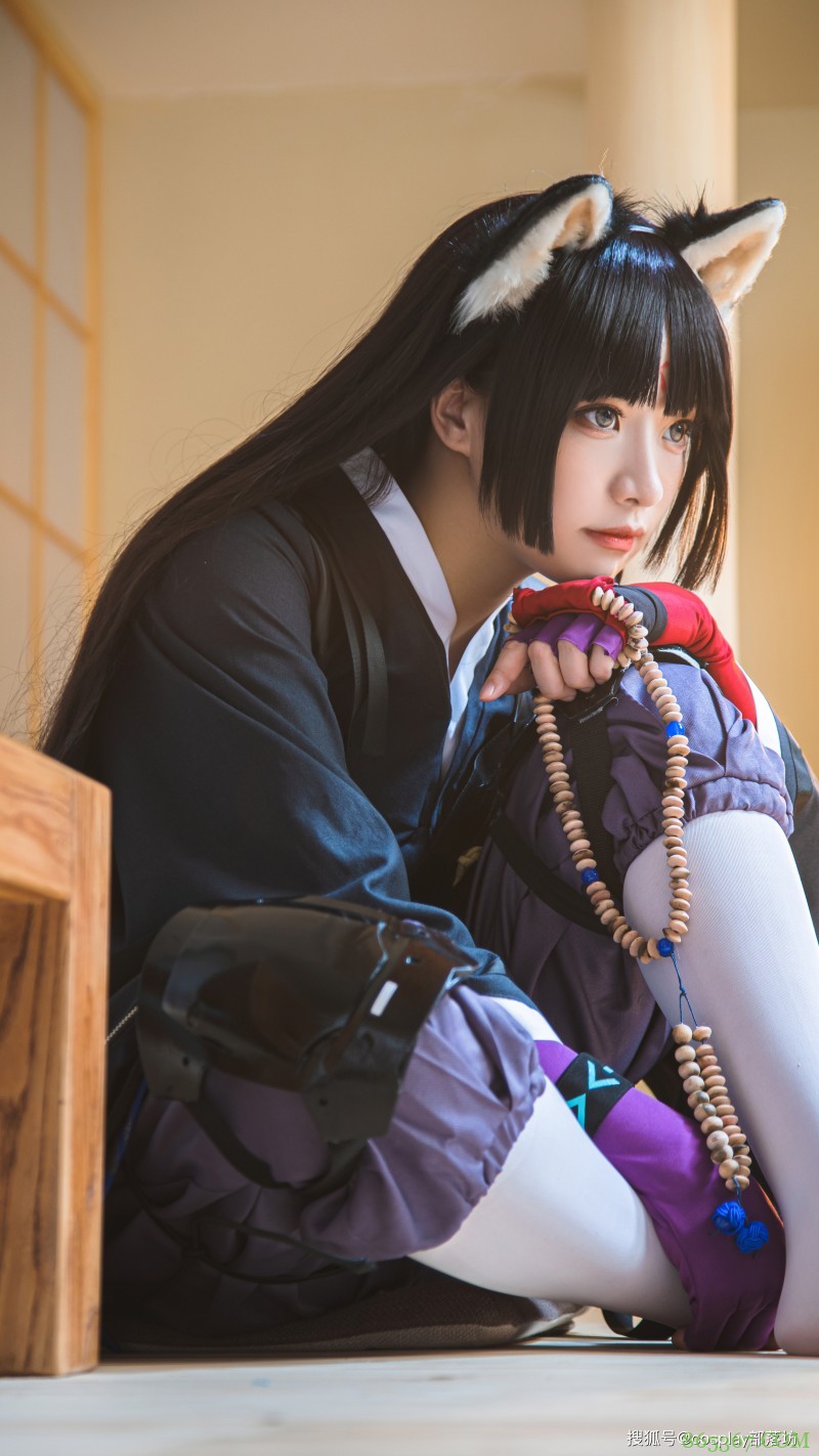 cos：明日方舟嵯峨cos正片@贤儿