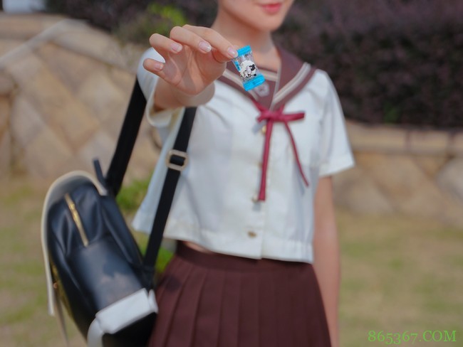 Jk少女，想要吃糖吗