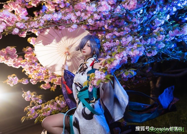 cos：崩坏3云墨丹心符华cos正片@绫Aya