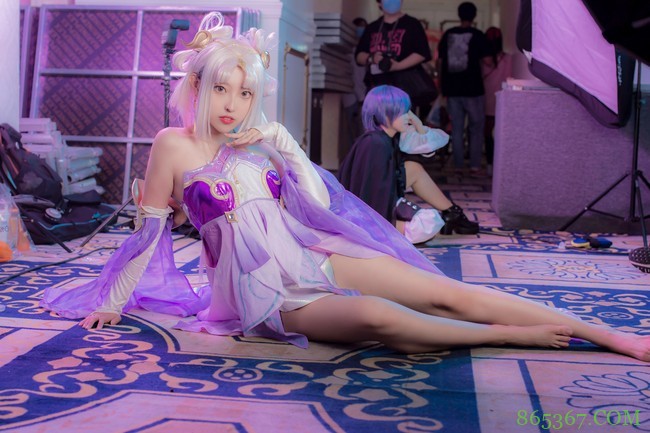 cos：寻找兔子的嫦娥