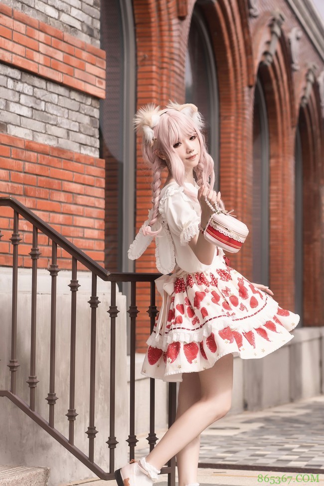 Lolita上新，甜甜草莓