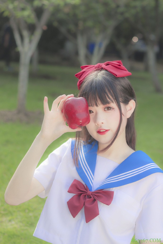 jk少女，她比苹果还甜！