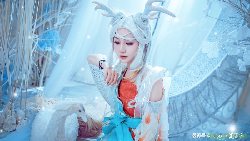 cos：王者荣耀瑶与神鹿@一块老冰糖​