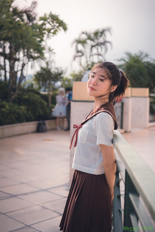 Jk少女，想要吃糖吗