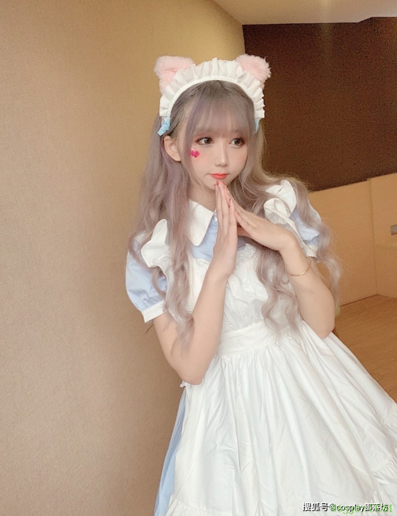 Lolita：这是谁家走丢的小猫咪