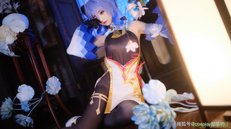 cos：原神甘雨cos正片@软软酱，饮必甘露，食必嘉禾