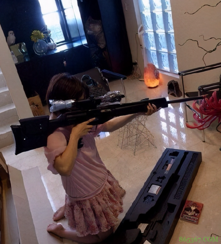 日本网友吐槽:这位漫画家应该没去过机场吧