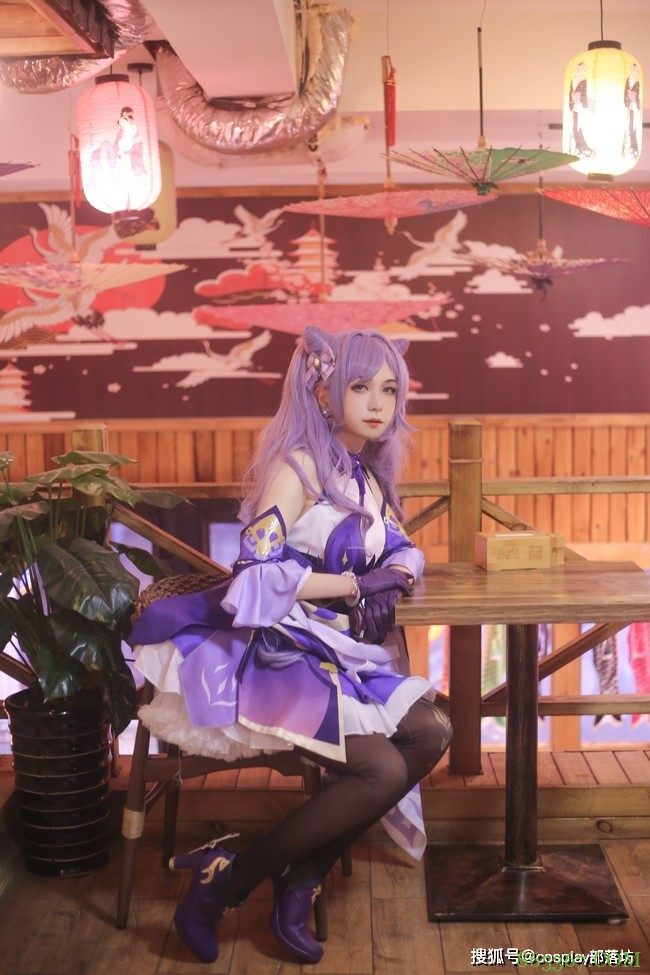 cos：原神刻晴美貌与武力并存的女神，你愿意和我一起见证嘛