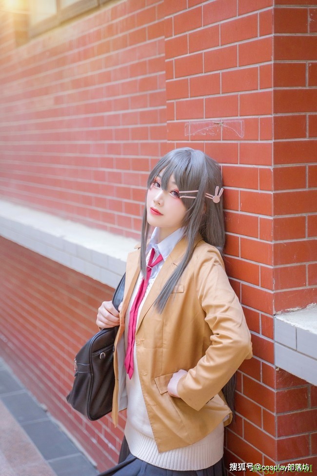 cos:麻衣学姐,请辅导我的作业吧!