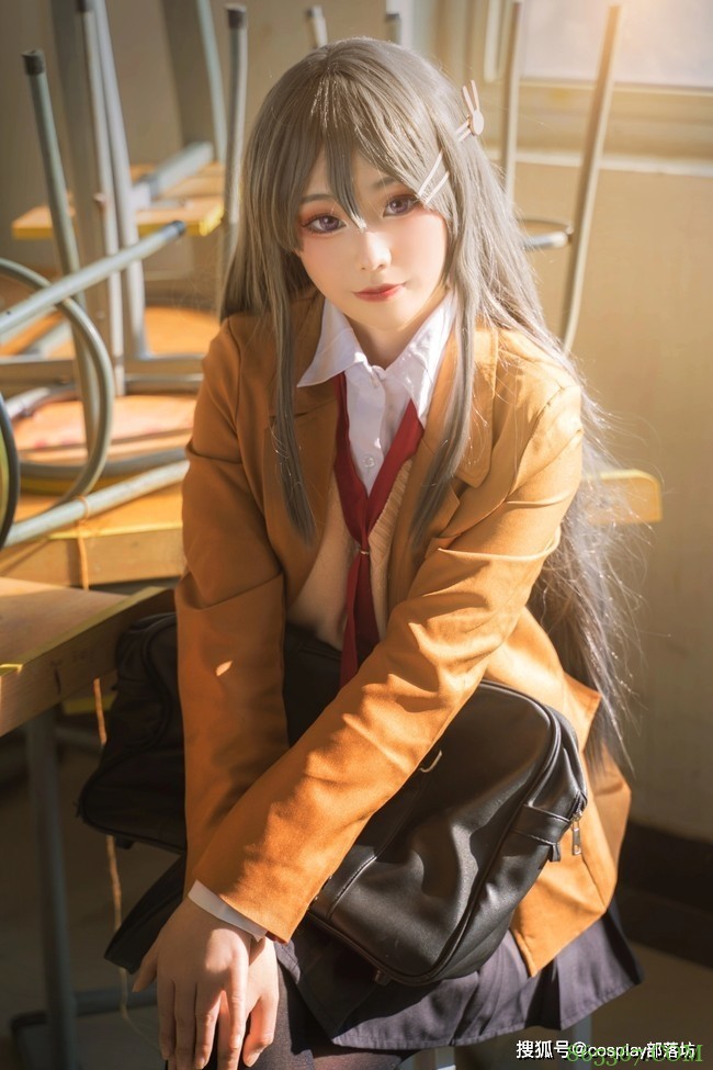 cos:麻衣学姐,请辅导我的作业吧!