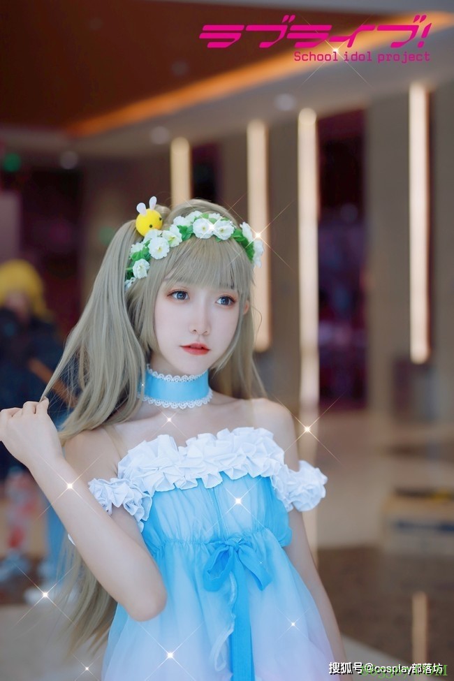 cos：唯美南小鸟，是你喜欢的小姐姐嘛？