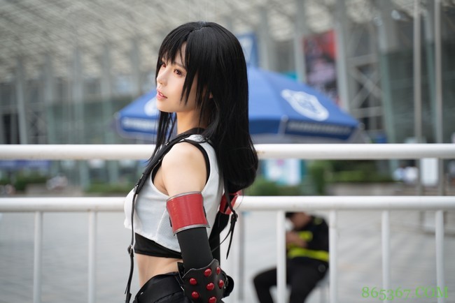 cos:漫展返图,蒂法·洛克哈特