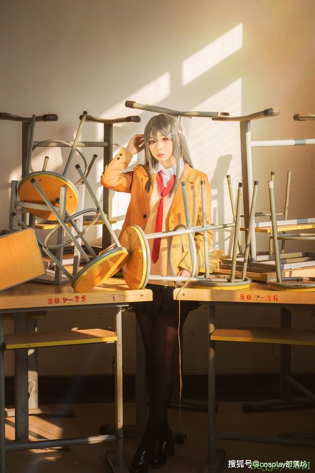 cos：麻衣学姐，请辅导我的作业吧！