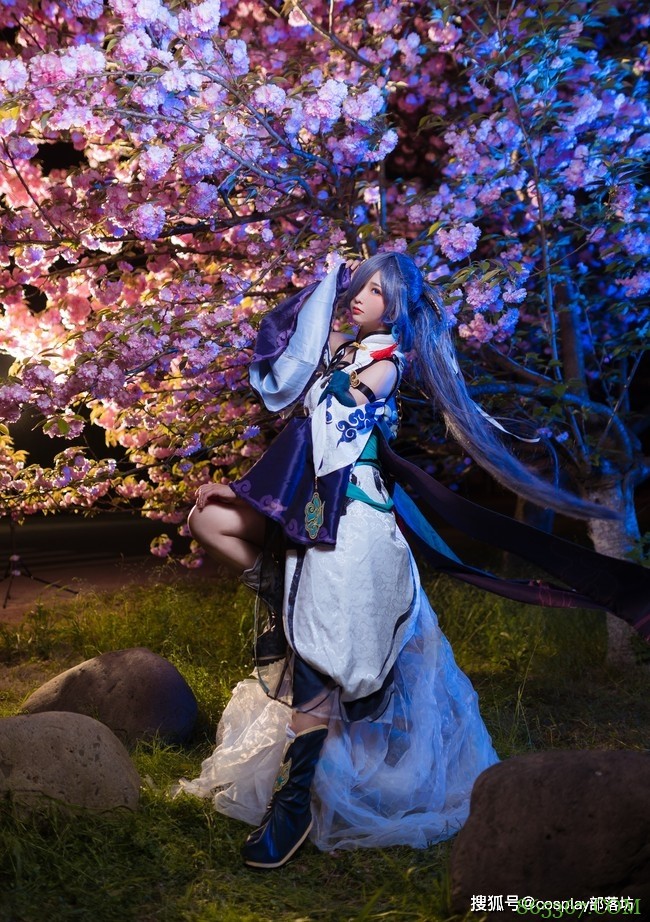 cos：崩坏3云墨丹心符华cos正片@绫Aya