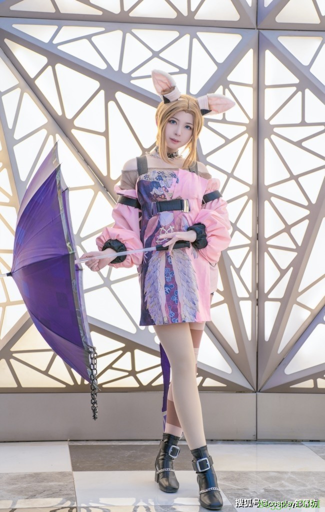 cos：王者荣耀公孙离无限星赏官cos场照@口只喵子