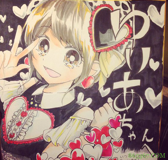 日本画师大佬真强悍,高中就开始接商稿,还有初中就画商业漫画的