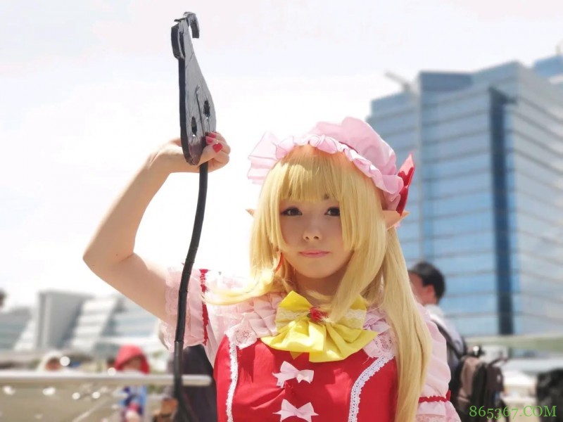 别看不起那些酒店里搞的小漫展，可能比大展还赚钱，关键是成本低